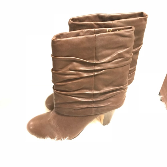 Seychelles Shoes - Seychelles Ruched Foldover Booties sz 9 NWOT